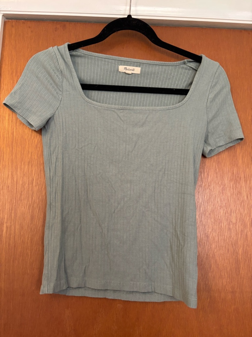 Madewell Ribbed Square-Neck Short Sleeve Top in Sage